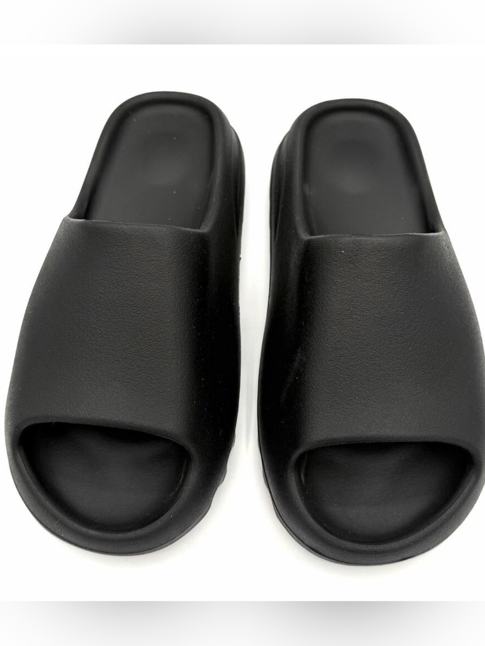 Yeezy YS-01 Slides size Men’s US 10 Black Color KNOW YOUR SIZE New With Bag